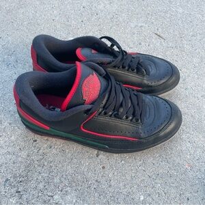 Nike Air Jordan 2 Retro Low Christmas Sneakers Boys 5.5Y